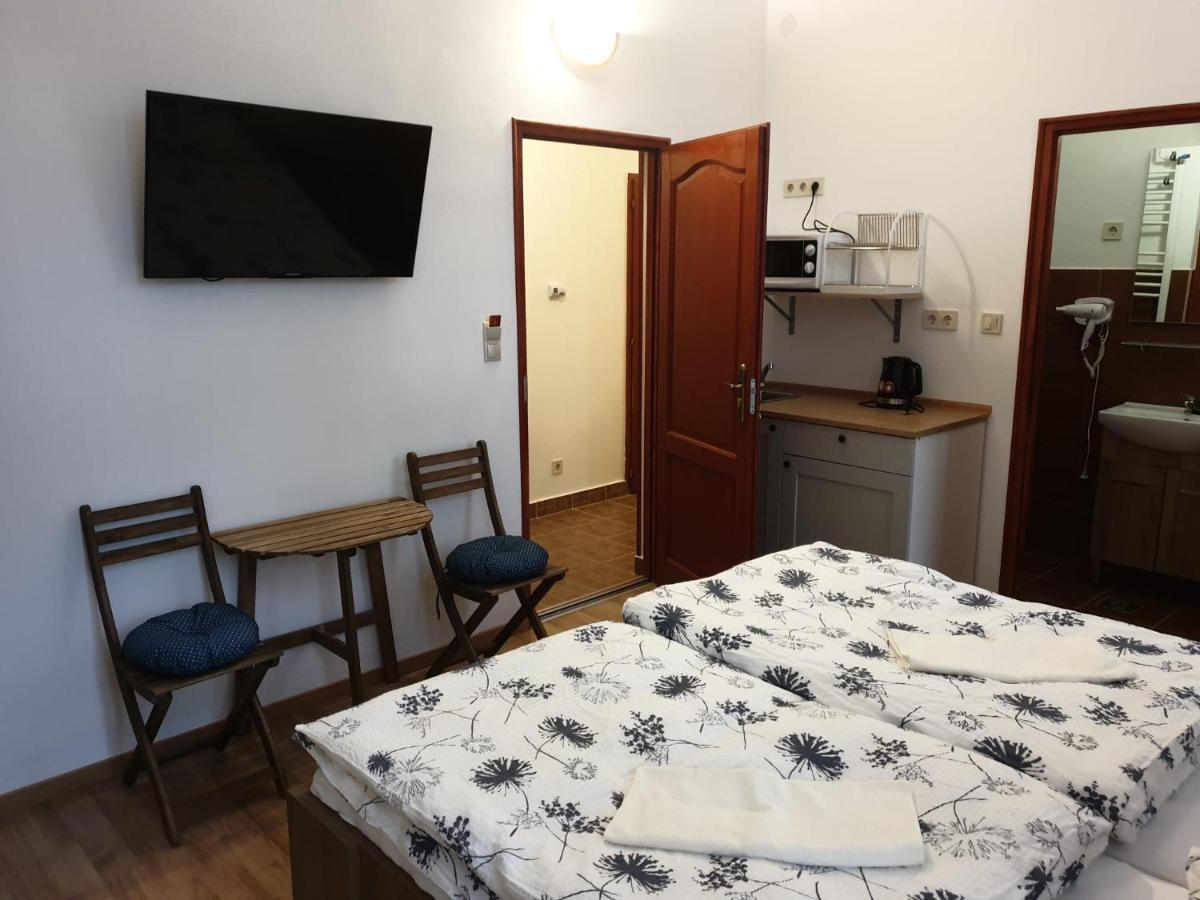 Guest House Orczy Park Budapest Exterior foto